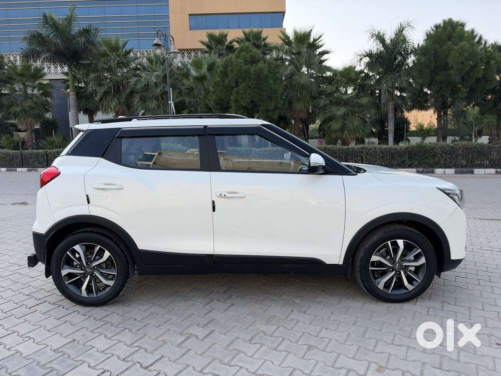 Mahindra Xuv300 W8 Option Diesel, 2022, Diesel
