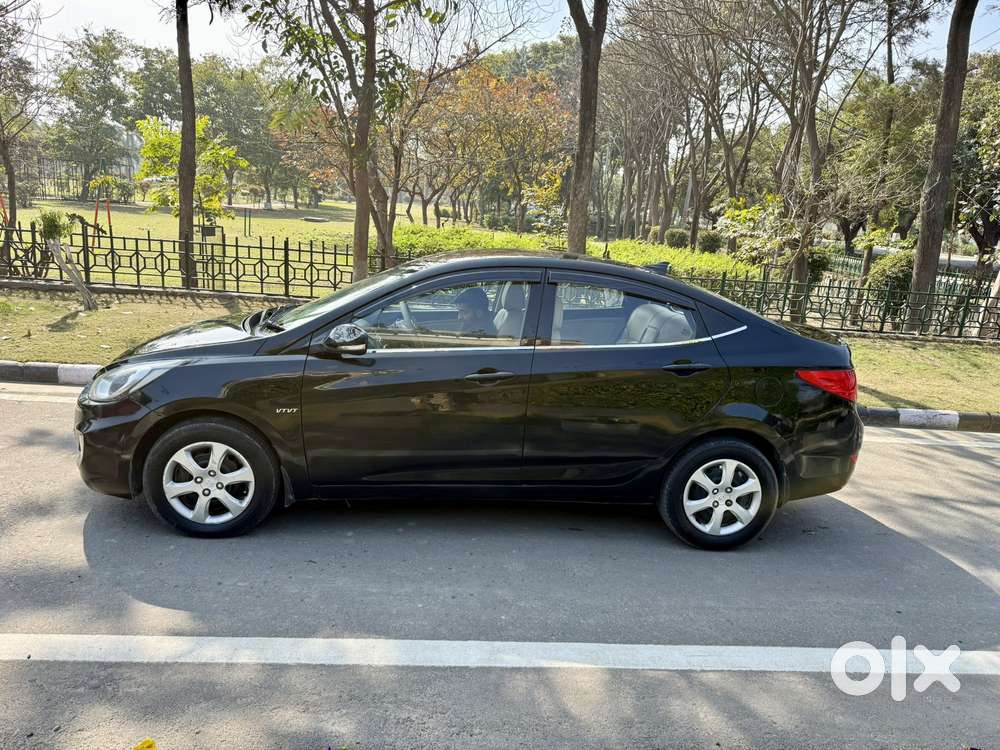 Hyundai Fluidic Verna, 2012, Petrol