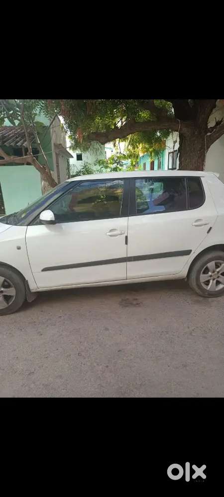 Skoda Fabia 2010 Diesel 160000 Km Driven