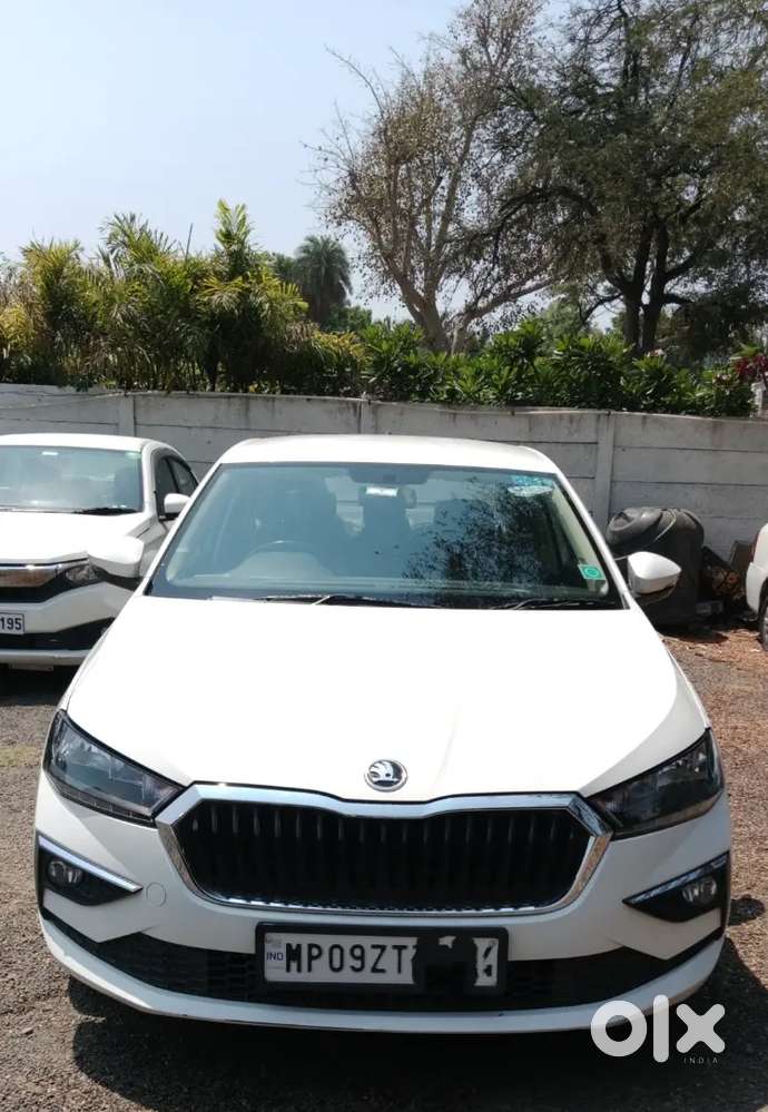 Sckoda Slavia Ambition 2023 Model Petrol