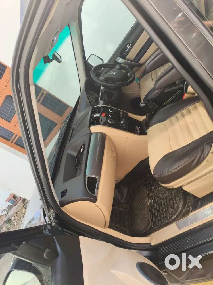 Tata Safari Storme 2014 Diesel 124000 Km Driven
