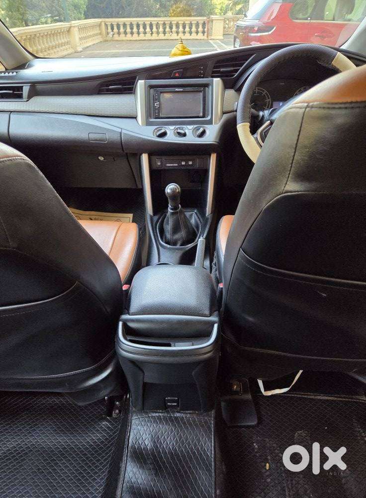 Toyota Innova Crysta 2.4 G Mt 8s, 2018, Diesel