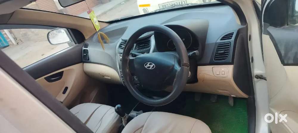 Hyundai Eon 2012 Cng & Hybrids 80000 Km Driven