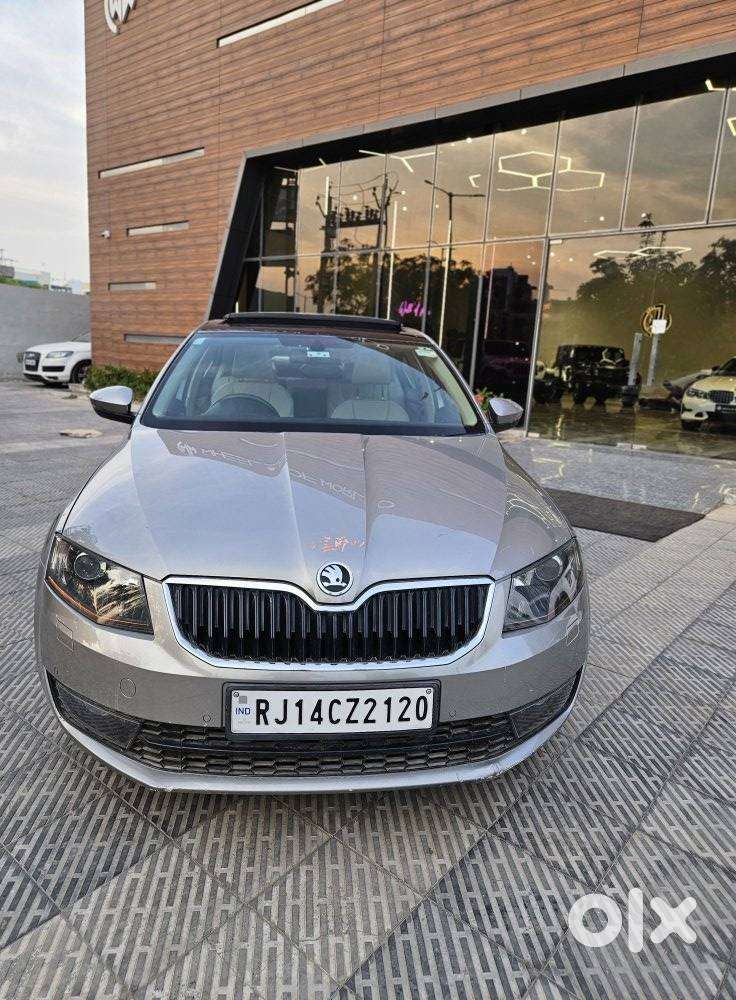 Skoda Octavia 2013-2017 Style Plus 1.8 Tsi At, 2015, Petrol