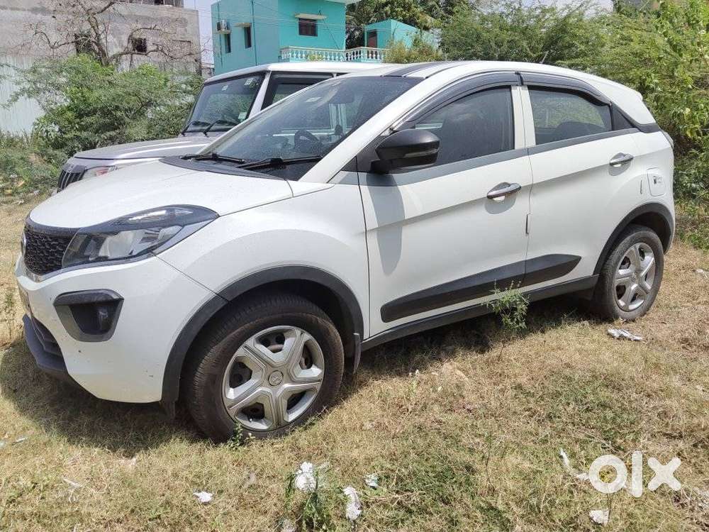 Tata Nexon 1.5 Revotorq Xma Amt (s), 2019, Diesel