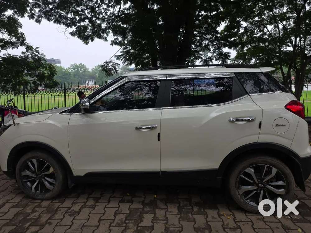 Mahindra Xuv300 2022 Diesel Well Maintained