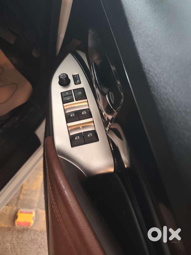 Toyota Innova Crysta 2.8 Z, 2018, Diesel