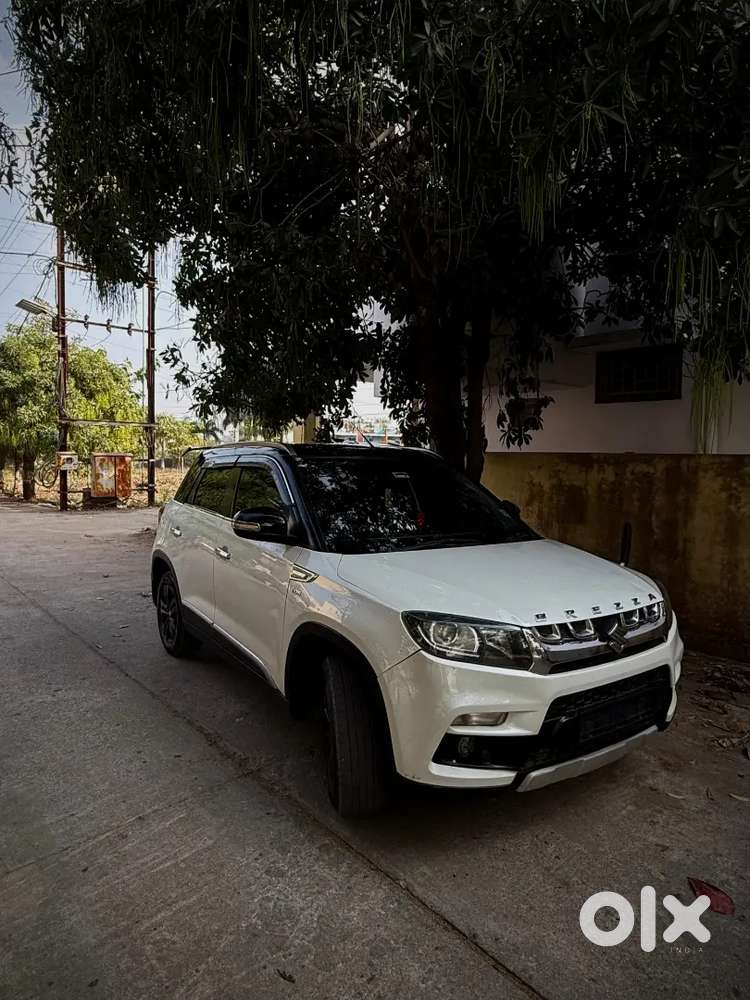 Maruti Suzuki Brezza 2016 Diesel Well Maintained