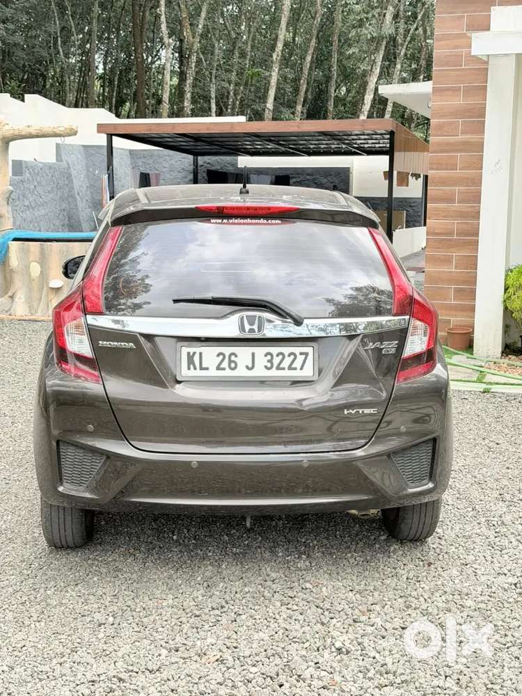 Honda Jazz 2018 Petrol Well Maintained Full Showroom Seevice