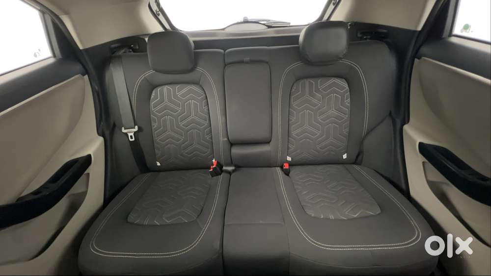 Tata Nexon Xz Plus (hs), 2022, Petrol