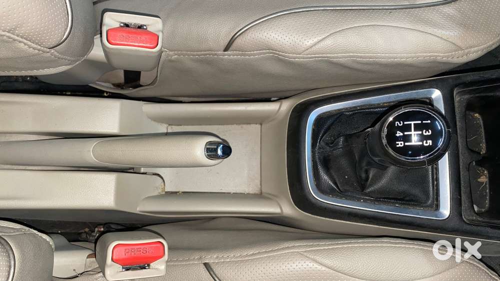 Maruti Suzuki Swift Dzire 1.2 Vxi Bsiv, 2017, Petrol