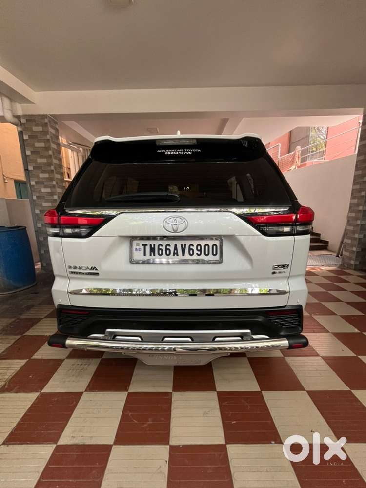 Toyota Innova Hycross 2025 Hybrid