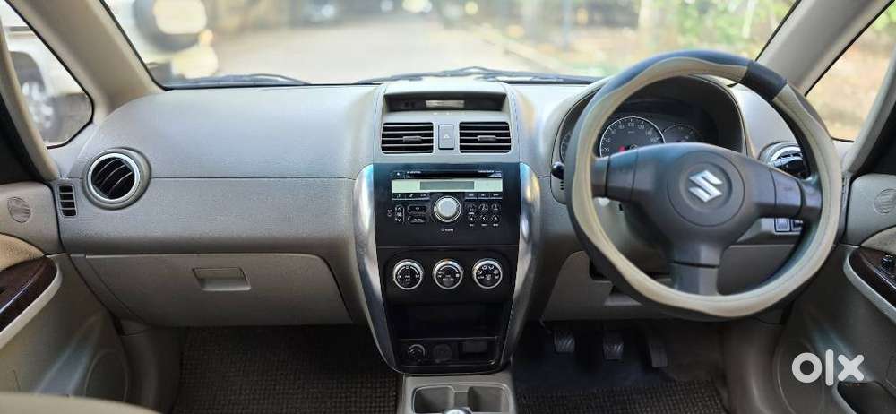 Maruti Suzuki Sx4 Zxi, 2011, Petrol