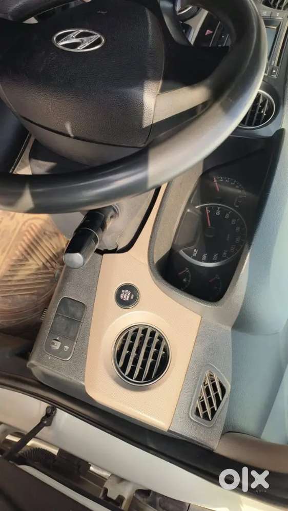 Hyundai I10 Sportz Petrol Manual 2014