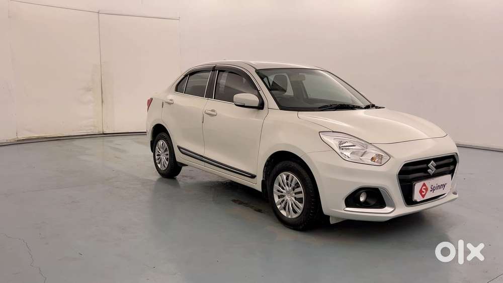 Maruti Suzuki Dzire Vxi Ags, 2022, Petrol