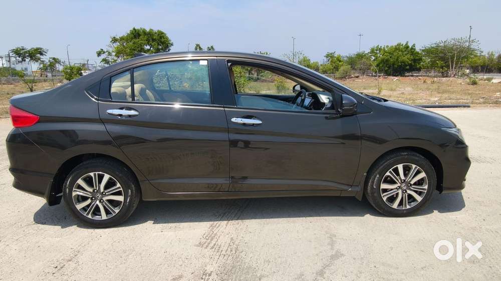 Honda City V At, 2017, Petrol
