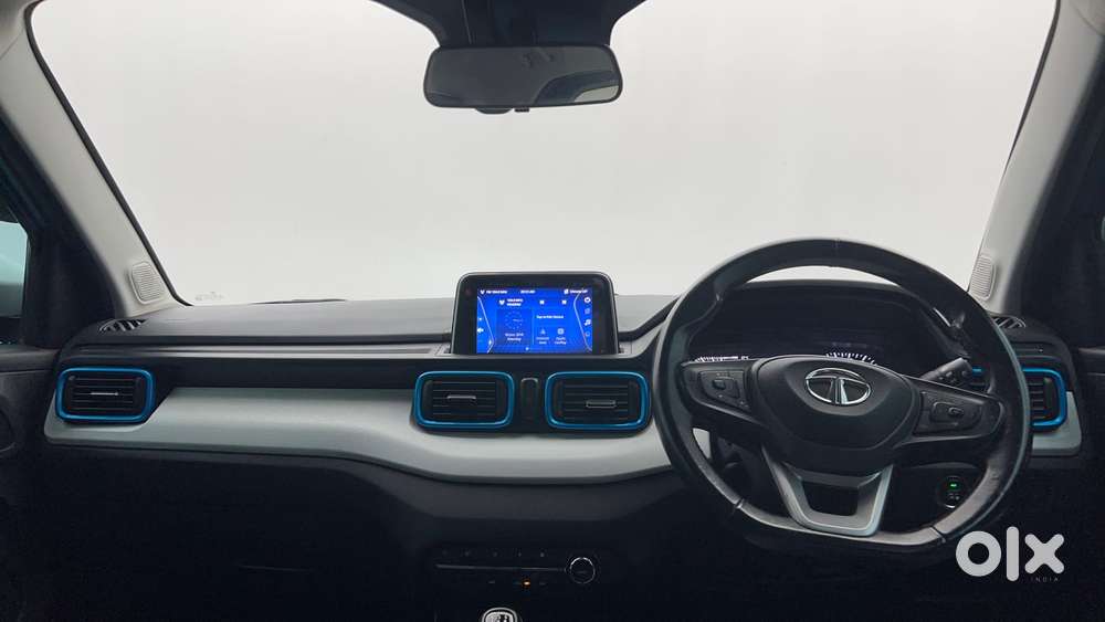 Tata Punch 1.2 Revotron Creative Dual Tone, 2021, Petrol