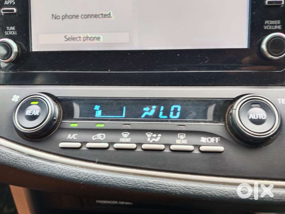 Toyota Innova Crysta 2.4 V, 2022, Diesel