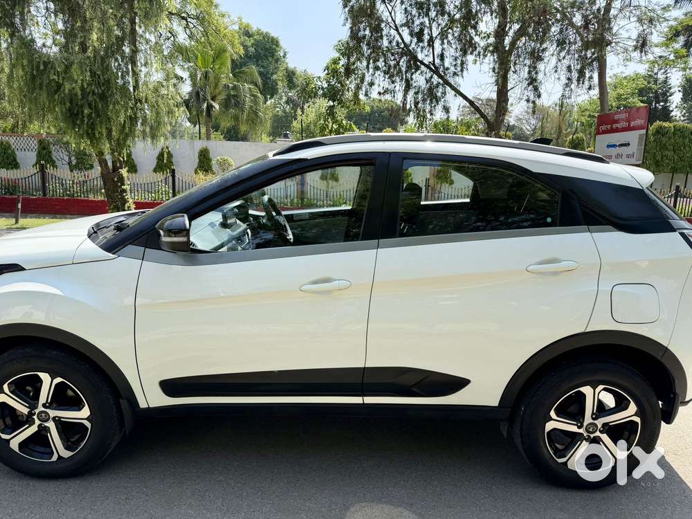 Tata Nexon 1.2 Revotron Xza Plus (o) Amt, 2022, Diesel