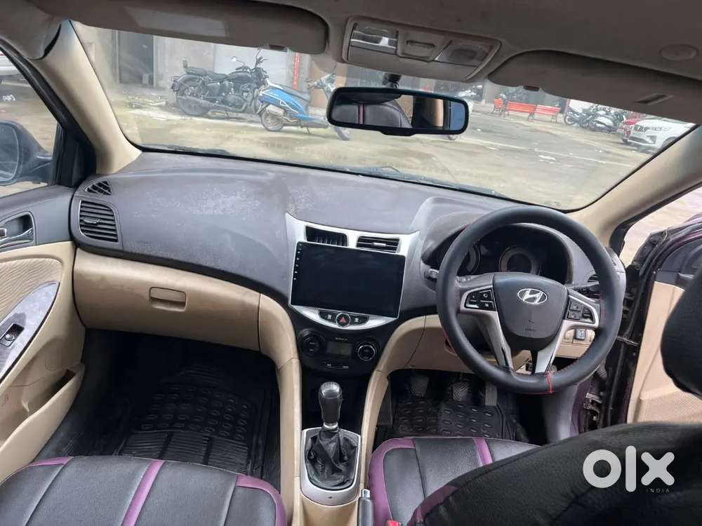 Hyundai Verna 1.6 E Crdi 2012