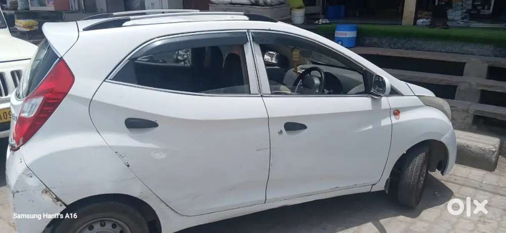 Hyundai Eon 2013 Petrol 98000 Km Driven