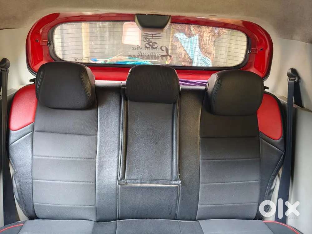 Mahindra Kuv100 Yellow Borad