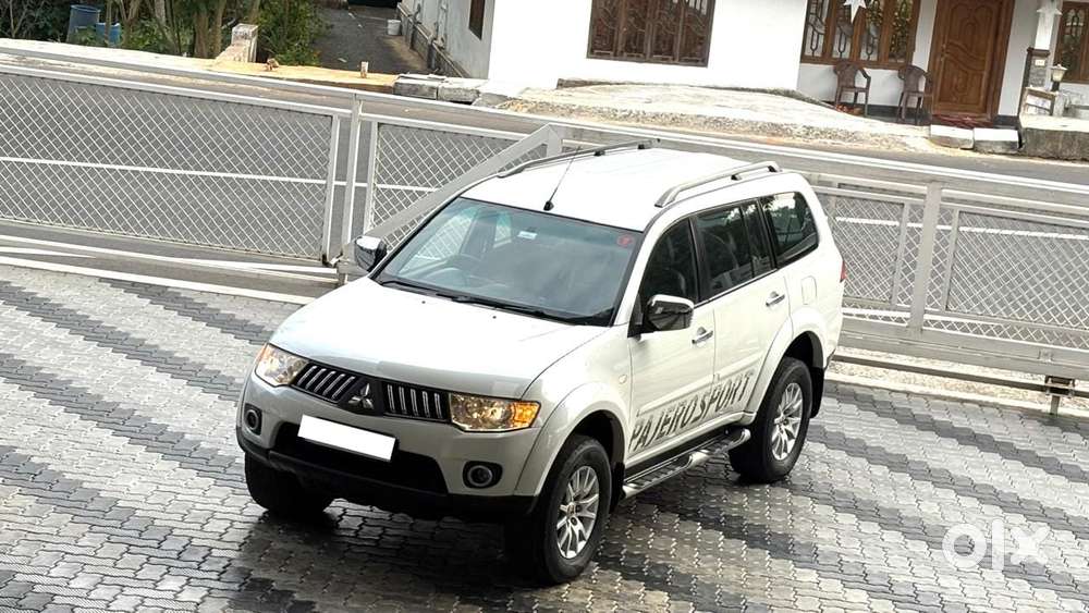 Mitsubishi Pajero Sport, 2012