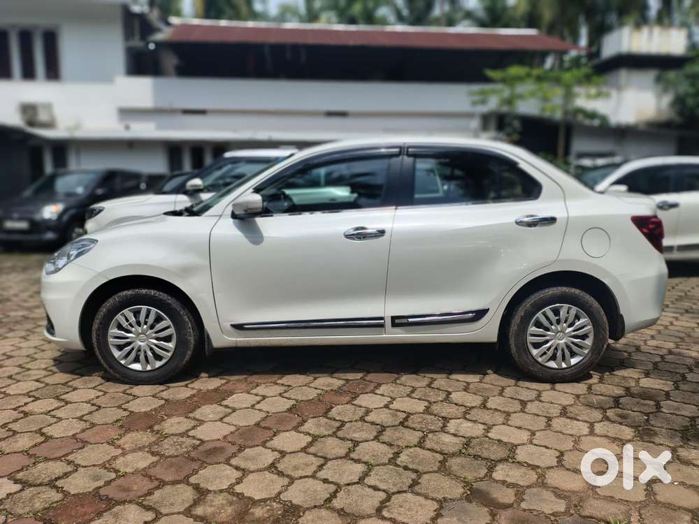 Maruti Suzuki Swift Dzire 1.2 Vxi Regal Limited Edition At, 2024, Pe..