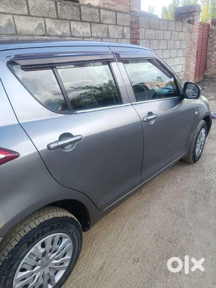 Maruti Suzuki Swift 2015 Diesel 67000 Km Driven