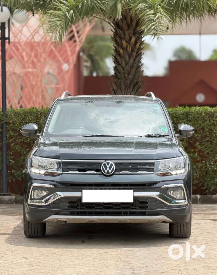 Volkswagen Taigun 1.0 Tsi Highline At, 2023, Petrol