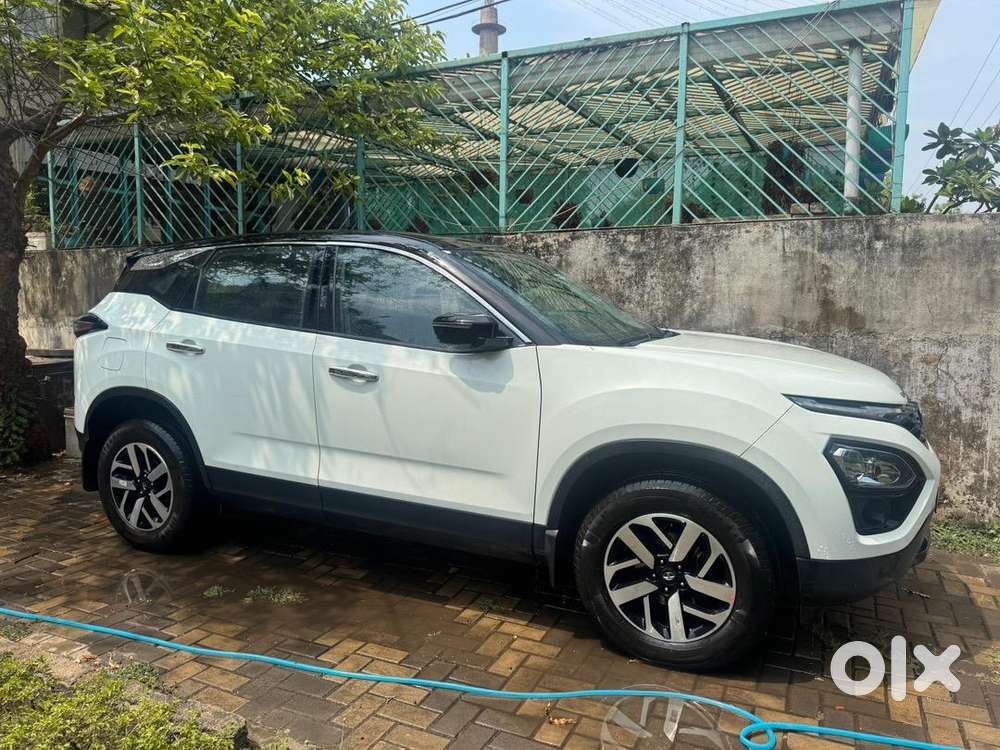 Brand New Condition Tata Harrier Xza+ Dual Tone White Black 23000km
