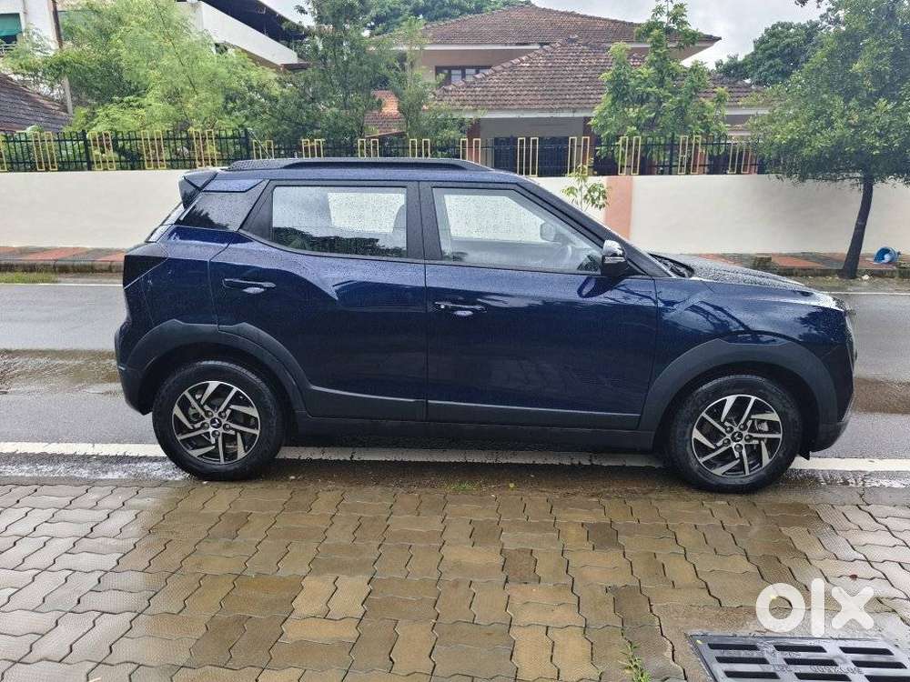 Mahindra Xuv 3xo Ax5 Pm At, 2024, Petrol