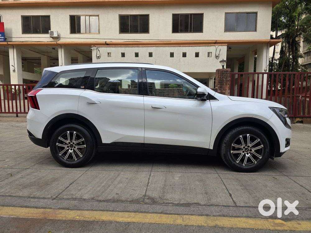 Mahindra Xuv700 2.2 Ax 7 Diesel At Luxury Pack Str, 2022, Diesel