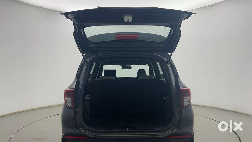 Kia Carens X Line 1.5 Turbo Petrol Dct 6 Str, 2023, Petrol