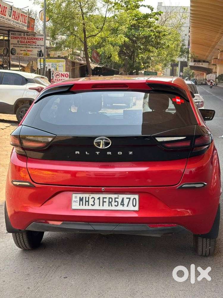Tata Altroz 1.2 Xe, 2021, Petrol