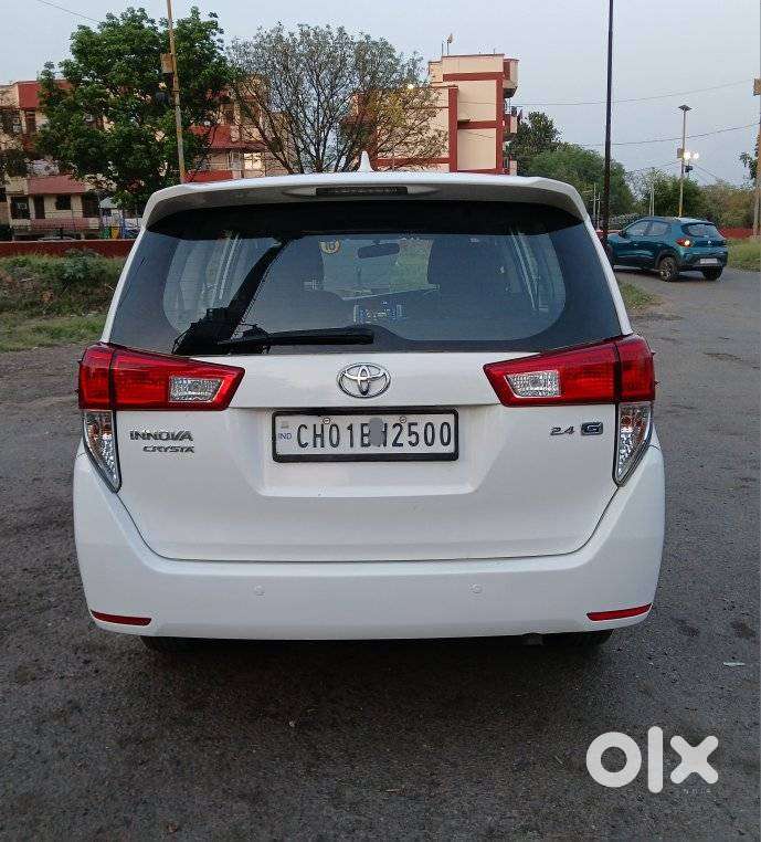 Toyota Innova Crysta 2.4 Gx Mt, 2019, Diesel