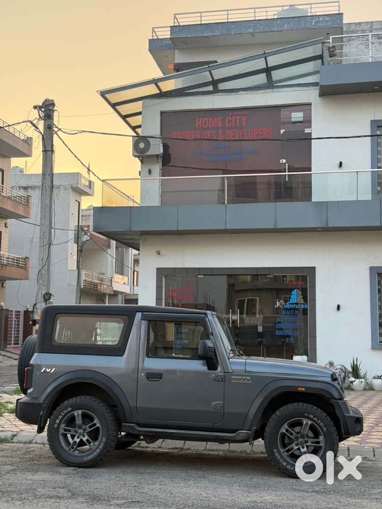 Mahindra Thar Petrol 2021