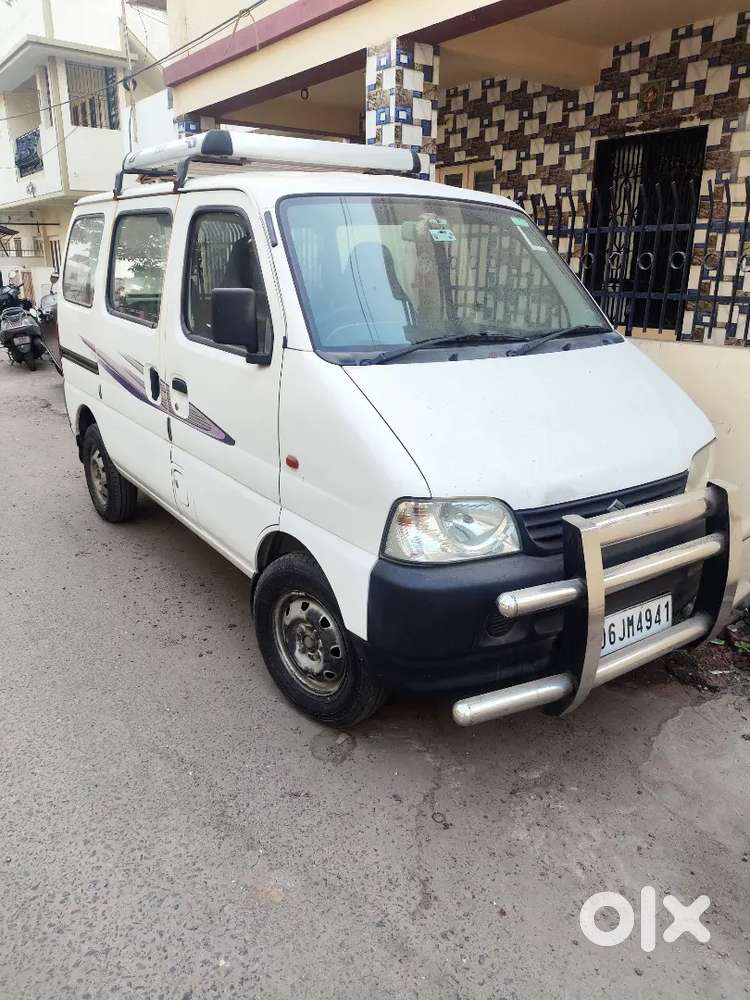 Maruti Suzuki Eeco 2015 Petrol/cng 51000 Km Driven