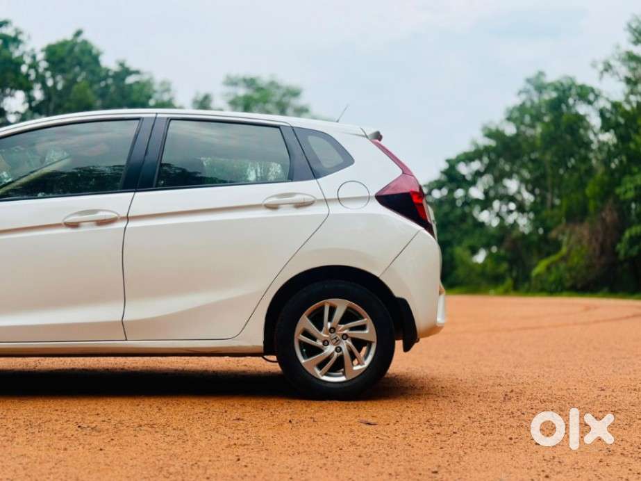 Honda Jazz V Cvt, 2017, Petrol