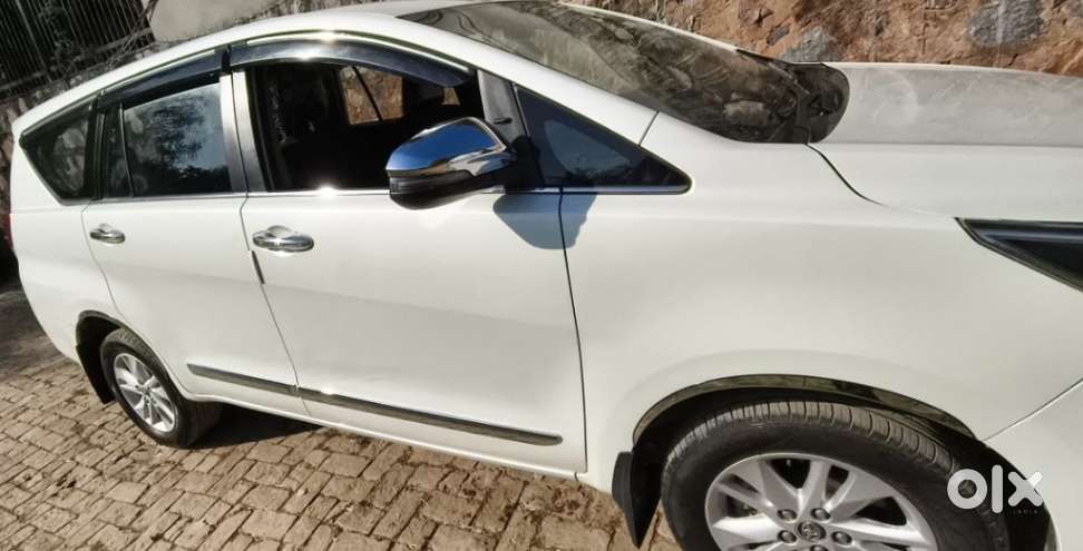 Toyota Innova Crysta 2.4 V, 2018, Diesel