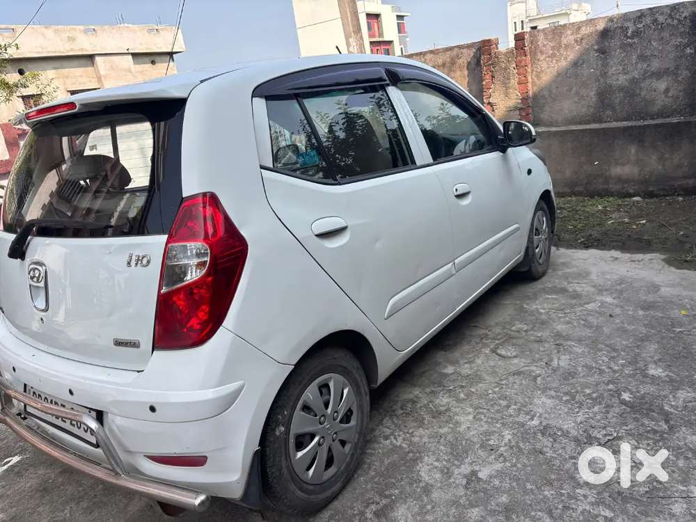 Hyundai I10 Sportz 2012 Petrol 5years Extend किया हुआ Hai