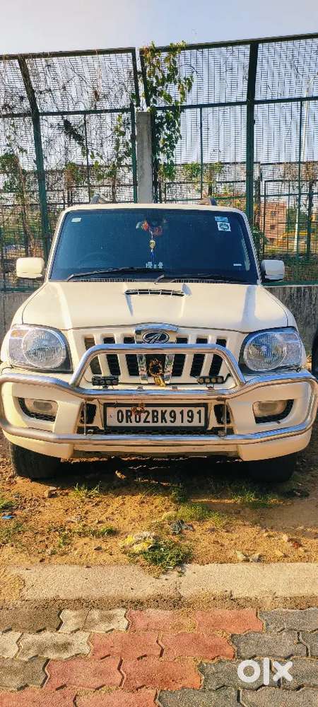 Mahindra Scorpio Classic 2011 Diesel Well Maintained