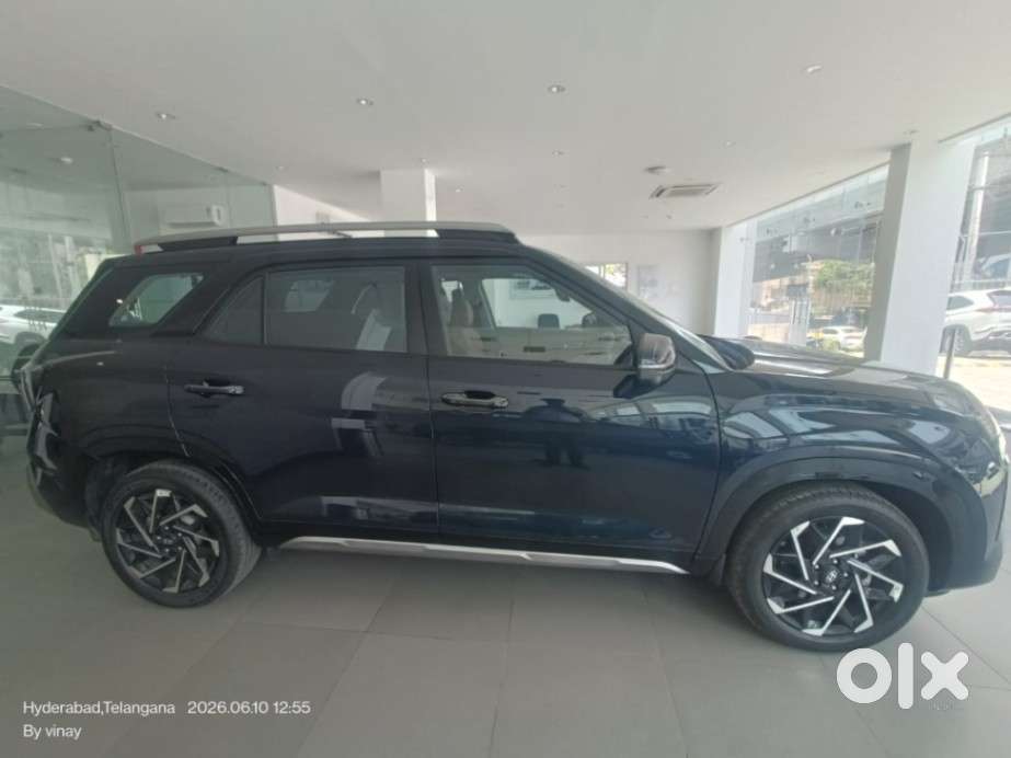 Hyundai Alcazar Platinum, 2024, Petrol