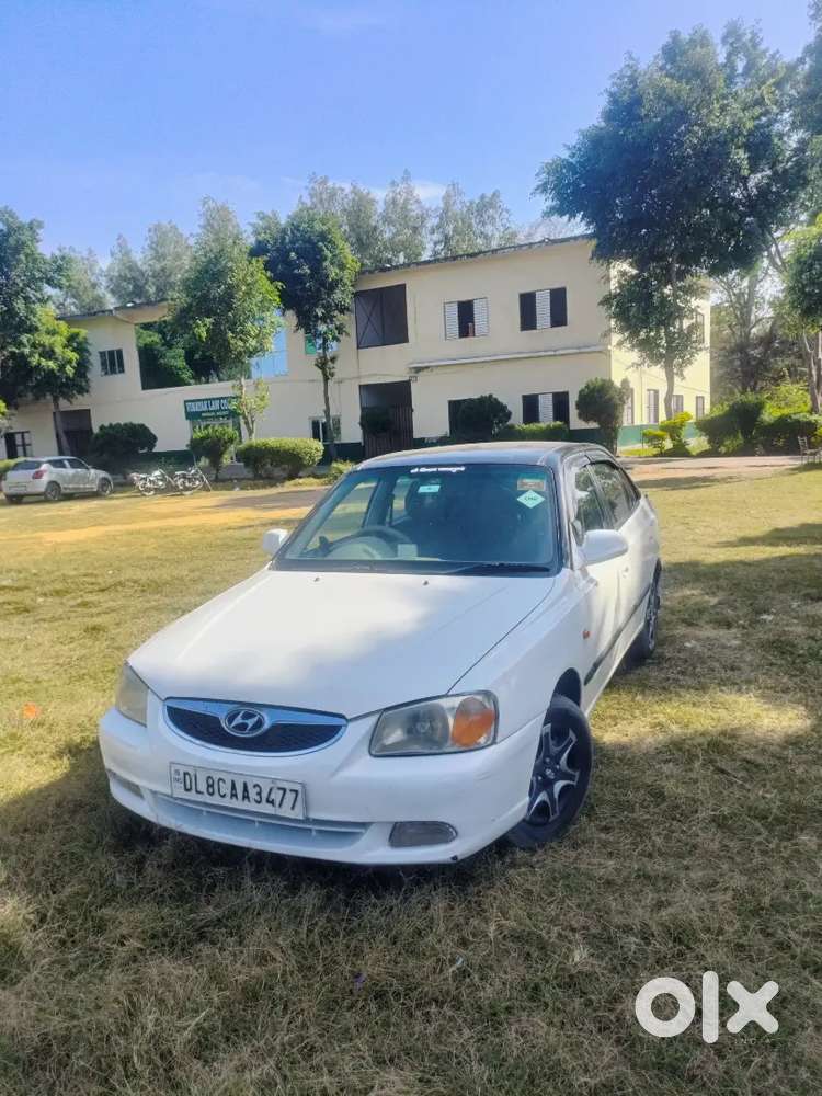 Hyundai Accent Hatchback 2012 Cng & Hybrids