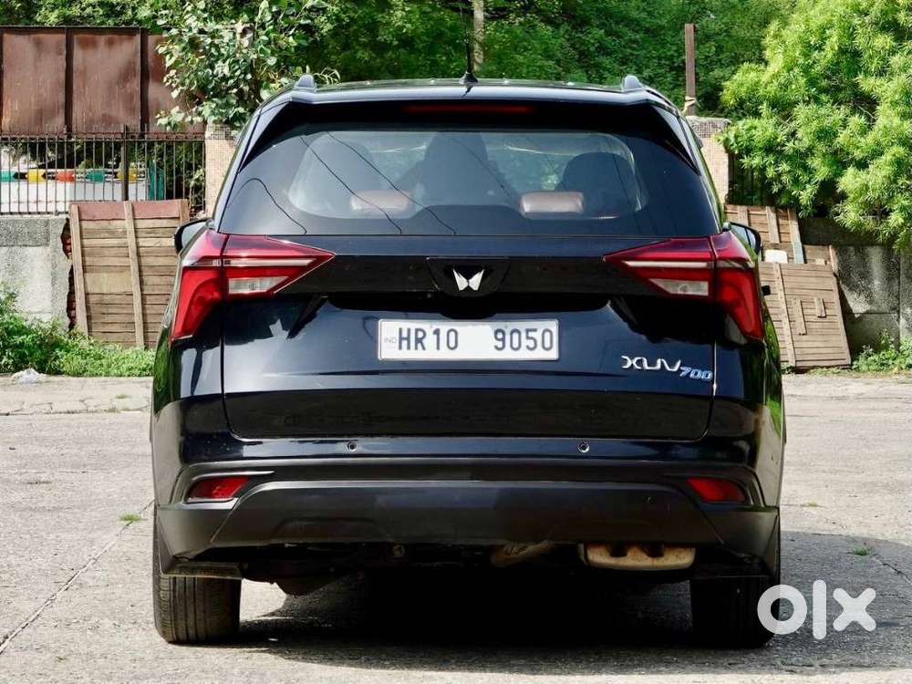 Mahindra Xuv700 2.0 Mx Petrol Mt 5 Str, 2024, Petrol
