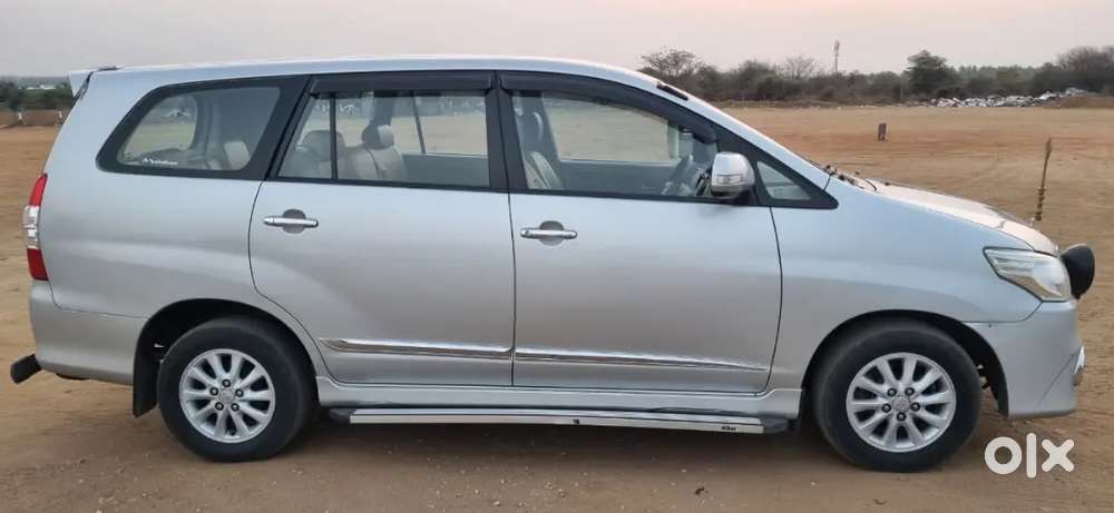Toyota Innova Diesel Manual 2014 Year