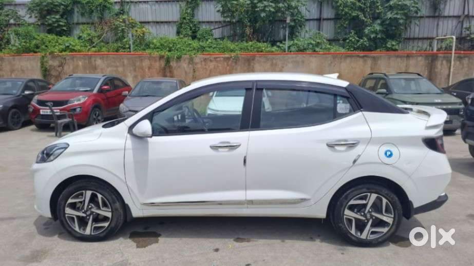 Hyundai Aura Sx Plus Crdi Automatic, 2022, Petrol