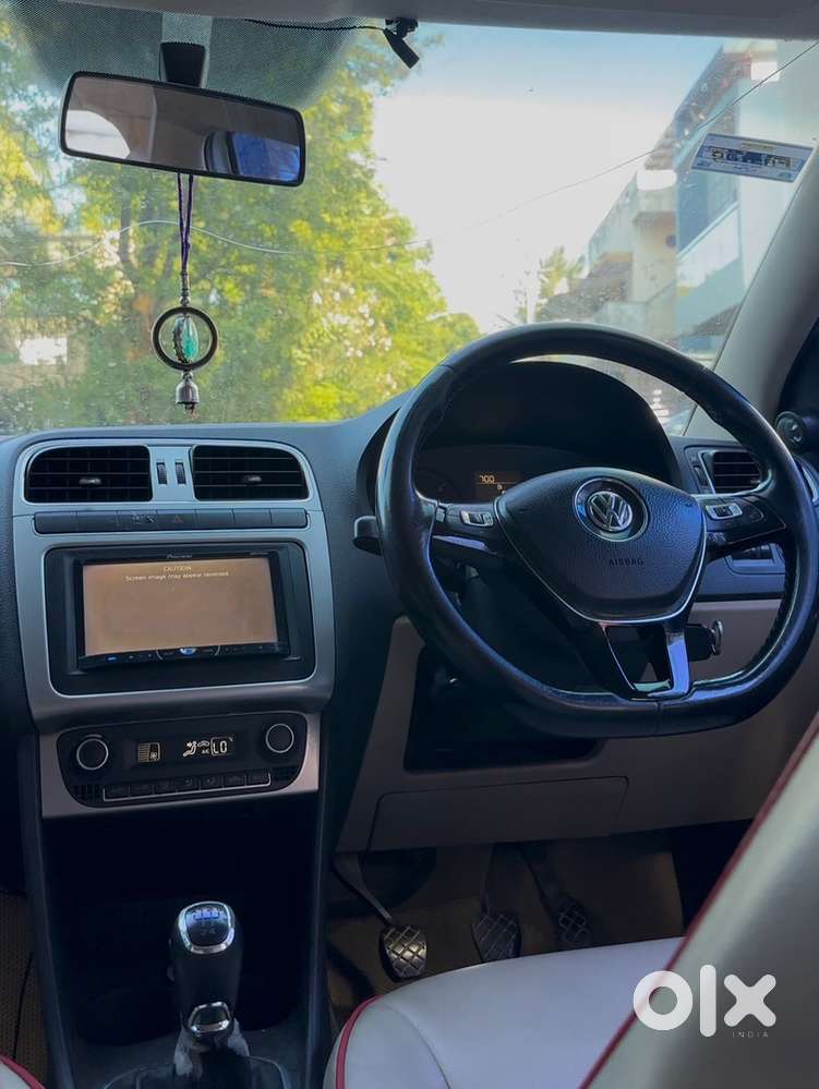 Volkswagen Polo Tdi 1.5l 2015 Highline