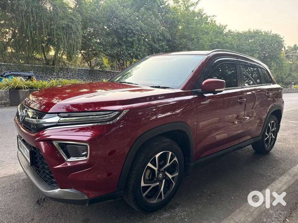 Toyota Urban Cruiser Hyryder 1.5 V Hybrid, 2024, Cng & Hybrids