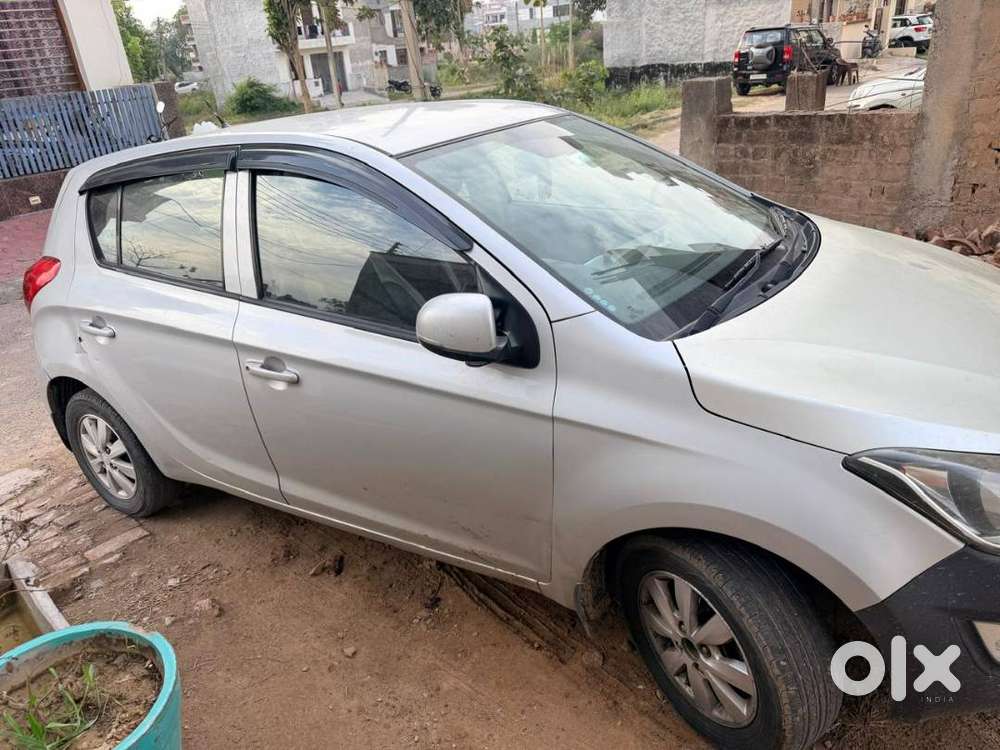 Hyundai I20 2013 Diesel 196000 Km Driven